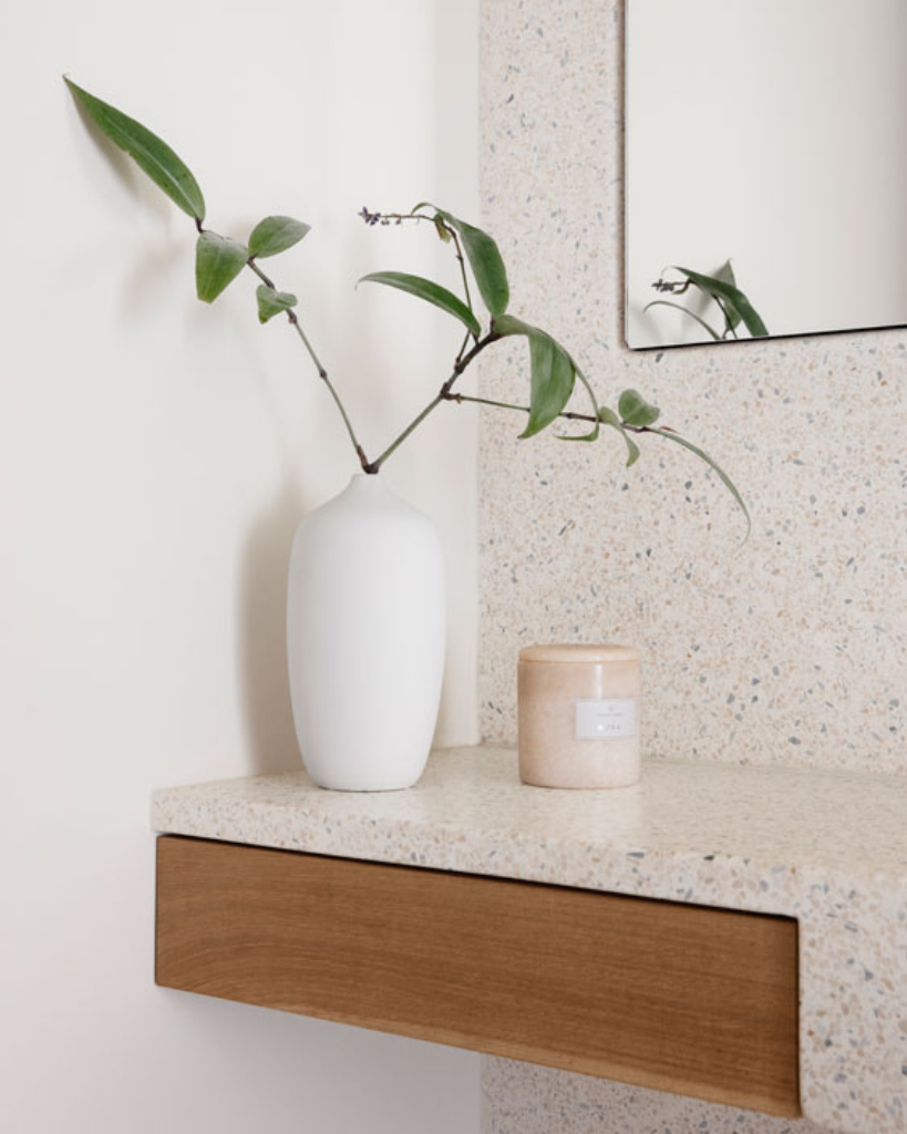 Discover the rustic beauty of the Ceola vase series by Frederike Martens. Handmade by local artisans, each vase in soft white brings a unique, natural feel to your interior.