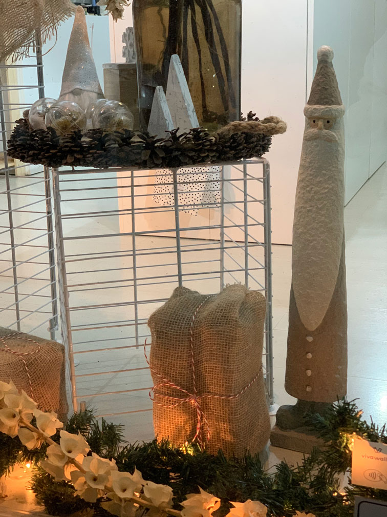handamde ceramic santa claus