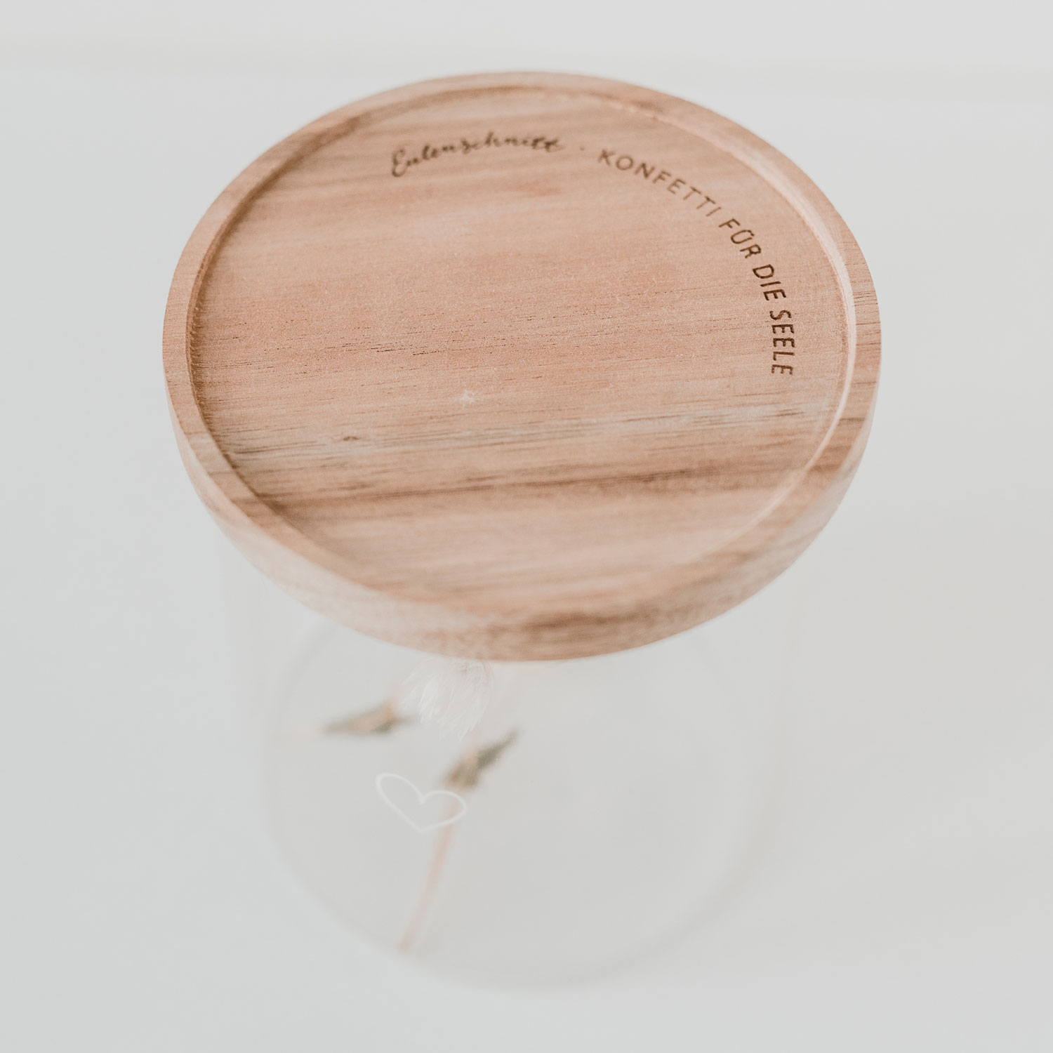 storage jar 19cm height