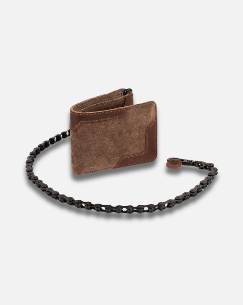 Rodeo Wallet - Leather & Suede Chain Wallet | Biker x Cowboy Style | 4 Card Slots | Removable Metal Moto-Chain (69cm) | Compact Size 9x11.5cm | Perfect for Modern Rebels | Unique Western Design | Statement Piece | Built for Adventure | Easy Card Access