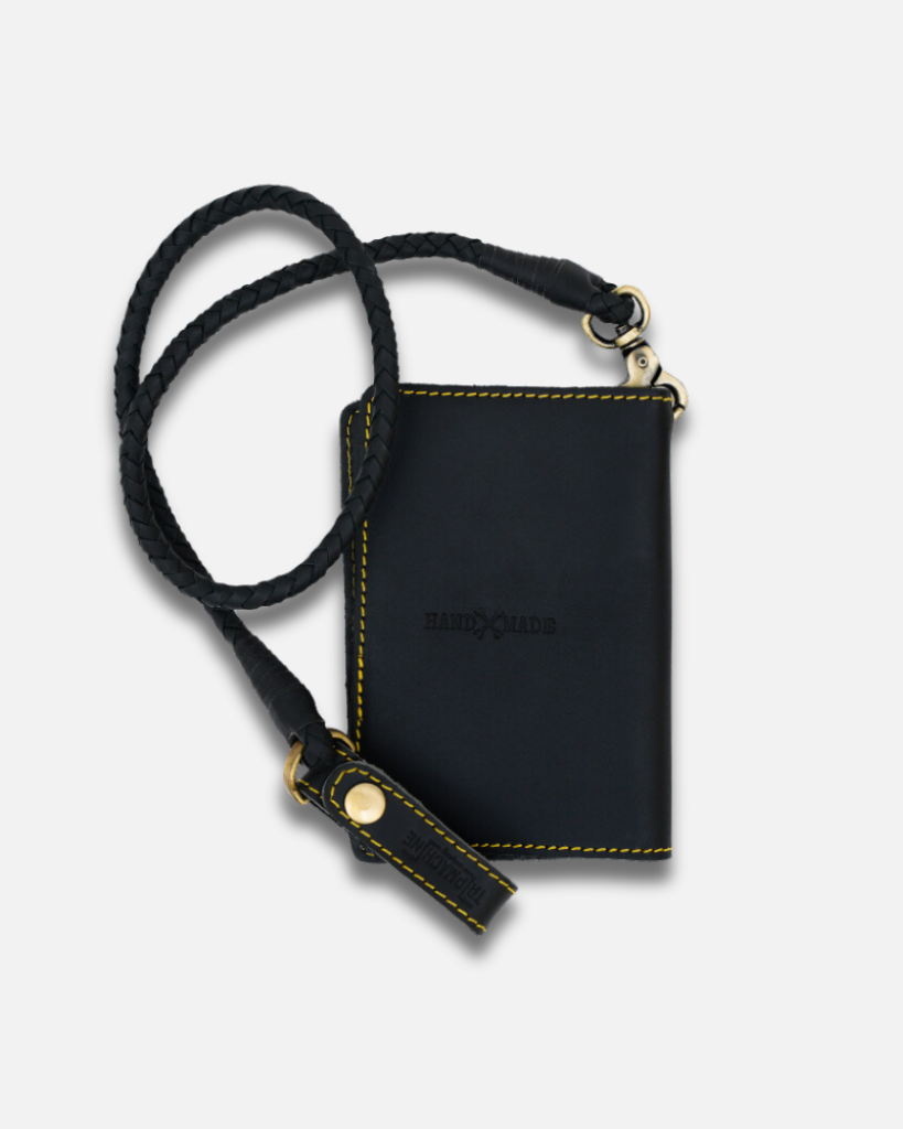 Explorer Wallet - Leather Travel Companion | Passport Fit | 2 Card Slots | Guitar Pick Pocket | Field Notes Included | Handmade | Slim Design 15x10cm | Adventure-Ready | Removable Leather Braid | Premium Leather | Perfect for Travelers