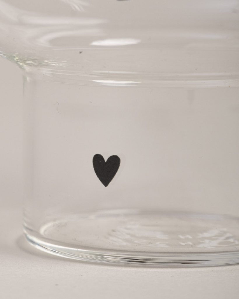 Celebrate love with our Double Bubble glass featuring elegant "Love" lettering and heart detail. This 450ml glass combines style with sentiment, perfect for special occasions or adding romance to everyday moments. Standing elegantly at 12.8cm tall with an 8.9cm width, it's perfectly sized for everything from refreshing cocktails to creative desserts. Dishwasher safe.